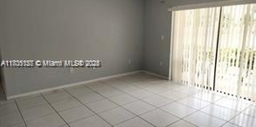 Condo à Hialeah, Floride, 2 chambres № 1849208