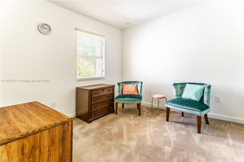 House in Homestead, Florida 5 bedrooms, 250.19 sq.m. № 1877934 - photo 20