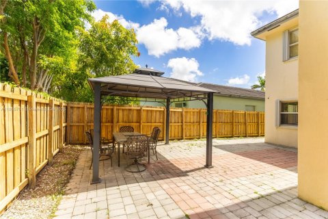 House in Homestead, Florida 5 bedrooms, 250.19 sq.m. № 1877934 - photo 26