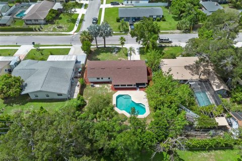 House in Orlando, Florida 3 bedrooms, 123.75 sq.m. № 1882722 - photo 25
