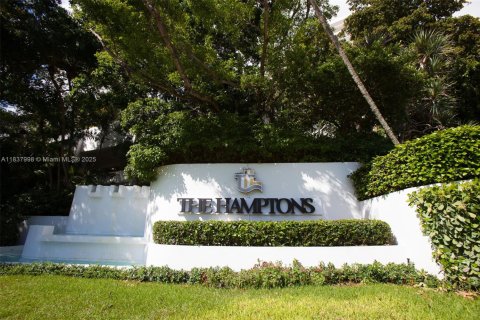 Condo in Aventura, Florida, 2 bedrooms  № 1825573 - photo 28