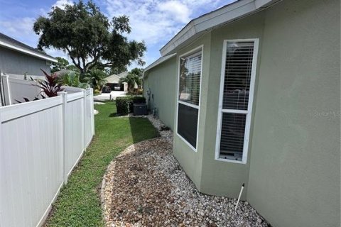 House in Sarasota, Florida 3 bedrooms, 174.01 sq.m. № 1805922 - photo 16