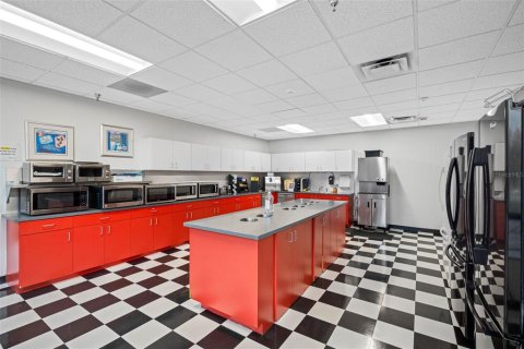 Immobilier commercial à vendre à Tampa, Floride № 1628701 - photo 21