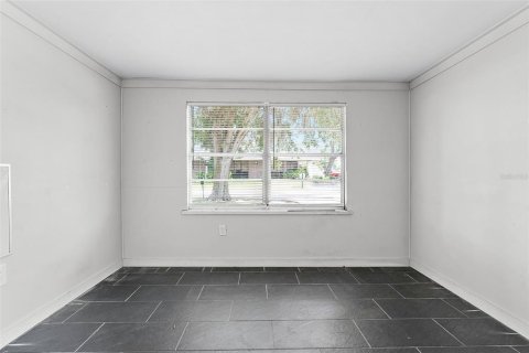 Immobilier commercial à vendre à Eustis, Floride: 171.68 m2 № 1784704 - photo 7