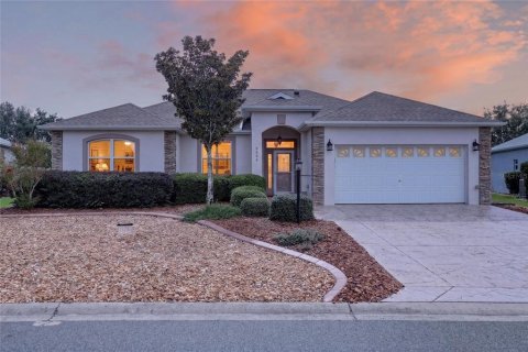 Villa ou maison à vendre à Ocala, Floride: 3 chambres, 168.62 m2 № 2339093 - photo 2