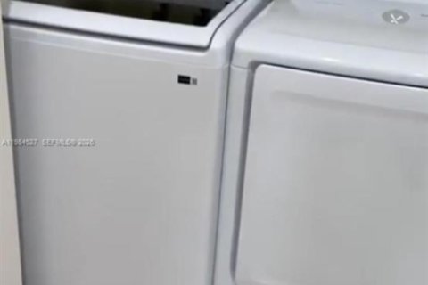 Condominio en alquiler en Coral Springs, Florida, 2 dormitorios, 80.64 m2 № 2045736 - foto 30