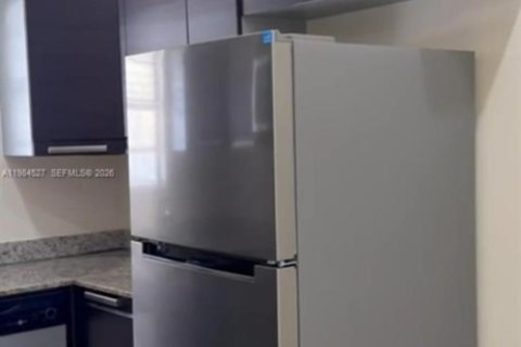 Condominio en alquiler en Coral Springs, Florida, 2 dormitorios, 80.64 m2 № 2045736 - foto 13