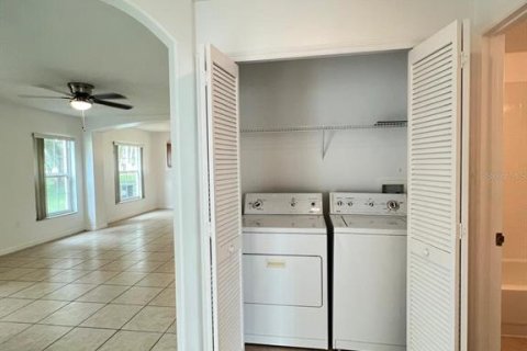 Condominio en alquiler en Kissimmee, Florida, 3 dormitorios, 105.54 m2 № 2427435 - foto 16