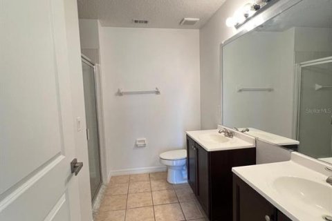 Condominio en alquiler en Kissimmee, Florida, 3 dormitorios, 105.54 m2 № 2427435 - foto 10