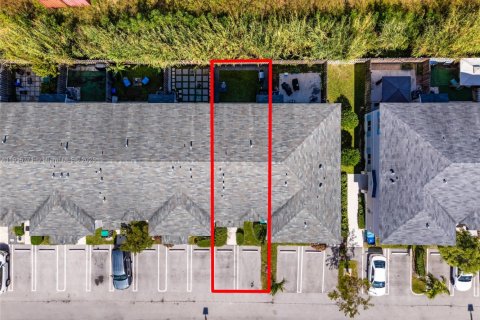 Touwnhouse à vendre à Florida City, Floride: 3 chambres, 136.01 m2 № 1971818 - photo 25