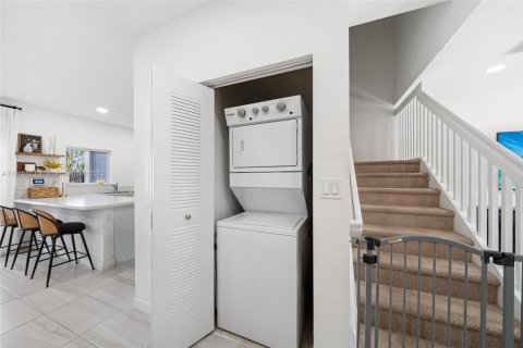 Touwnhouse à vendre à Florida City, Floride: 3 chambres, 136.01 m2 № 1971818 - photo 12