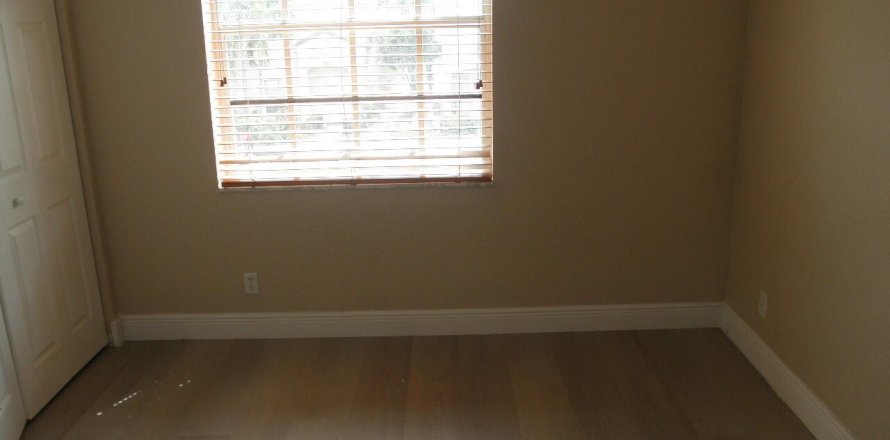 Adosado en West Palm Beach, Florida 3 dormitorios, 131.55 m2 № 1049906