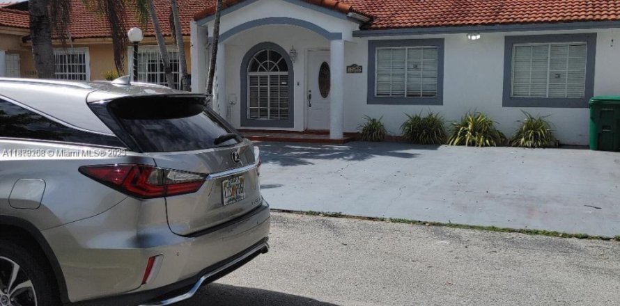 Touwnhouse à Hialeah, Floride 3 chambres, 110.55 m2 № 1927794