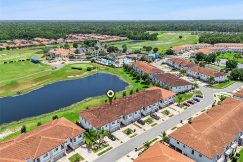 Townhouse in Davenport, Florida 3 bedrooms, 211.91 sq.m. № 2316731 - photo 29