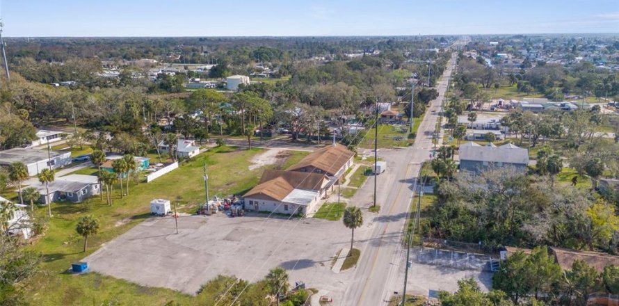 Terreno en Hudson, Florida № 1549043