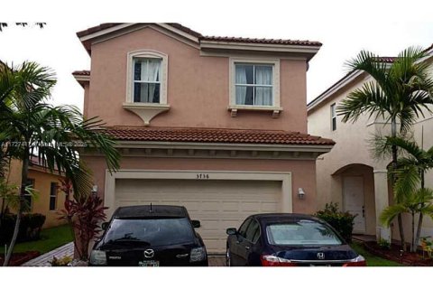 Casa en venta en Homestead, Florida, 3 dormitorios, 203.08 m2 № 1477542 - foto 1