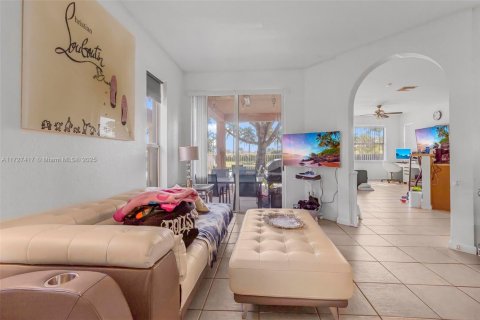 Casa en venta en Homestead, Florida, 3 dormitorios, 203.08 m2 № 1477542 - foto 8