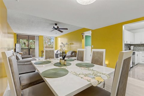 Copropriété à vendre à Tamarac, Floride: 2 chambres, 96.62 m2 № 2042745 - photo 14