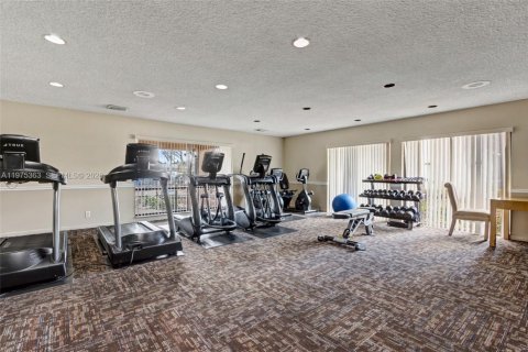 Copropriété à vendre à Tamarac, Floride: 2 chambres, 96.62 m2 № 2042745 - photo 6