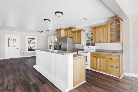 Casa en venta en Sarasota, Florida, 2 dormitorios, 108.14 m2 № 1765126 - foto 7