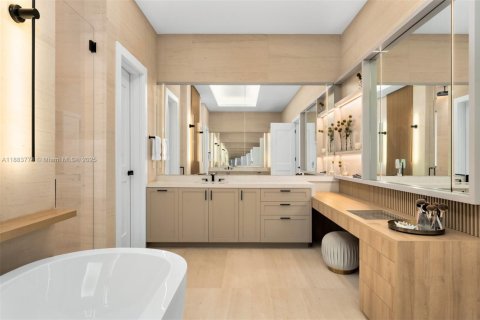 Villa ou maison à vendre à Pinecrest, Floride: 7 chambres, 738.94 m2 № 1933173 - photo 30