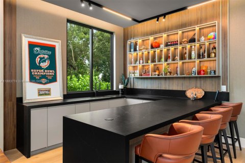 Villa ou maison à vendre à Pinecrest, Floride: 7 chambres, 738.94 m2 № 1933173 - photo 21