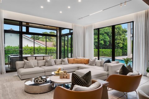 Villa ou maison à vendre à Pinecrest, Floride: 7 chambres, 738.94 m2 № 1933173 - photo 13