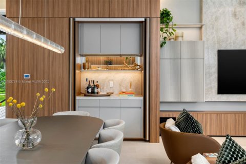 Villa ou maison à vendre à Pinecrest, Floride: 7 chambres, 738.94 m2 № 1933173 - photo 12