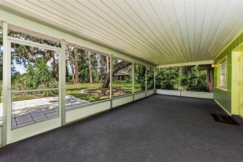 Casa en venta en Plant City, Florida, 3 dormitorios, 198.35 m2 № 1918370 - foto 28