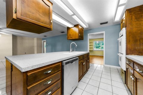 Casa en venta en Plant City, Florida, 3 dormitorios, 198.35 m2 № 1918370 - foto 10