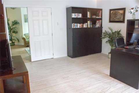 House in Clermont, Florida 3 bedrooms, 182.09 sq.m. № 1630873 - photo 26