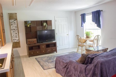 House in Clermont, Florida 3 bedrooms, 182.09 sq.m. № 1630873 - photo 30
