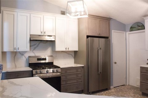 House in Clermont, Florida 3 bedrooms, 182.09 sq.m. № 1630873 - photo 5