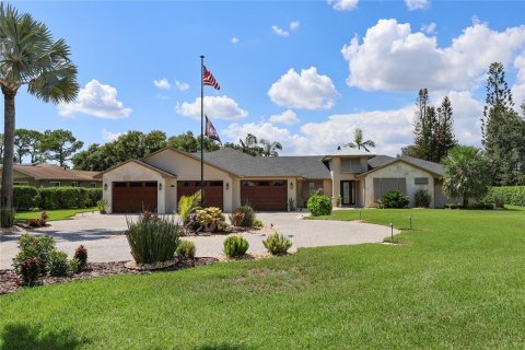 Villa ou maison à vendre à Winter Haven, Floride: 4 chambres, 307.41 m2 № 2314420 - photo 4