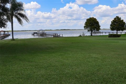 Villa ou maison à vendre à Winter Haven, Floride: 4 chambres, 307.41 m2 № 2314420 - photo 29