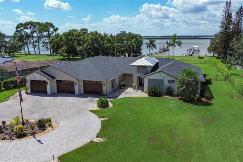 Villa ou maison à Winter Haven, Floride 4 chambres, 307.41 m2 № 2314420