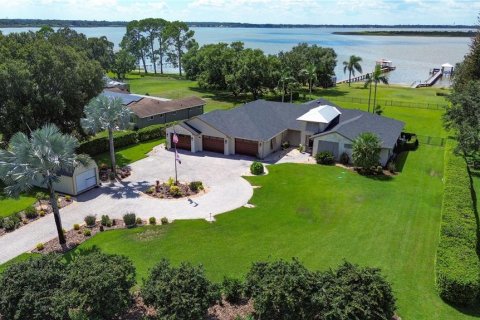 Villa ou maison à vendre à Winter Haven, Floride: 4 chambres, 307.41 m2 № 2314420 - photo 3
