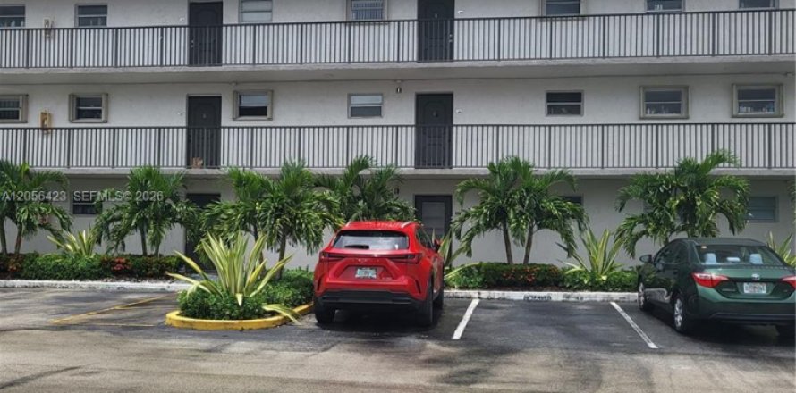 Condominio en Miami, Florida, 2 dormitorios  № 2276886