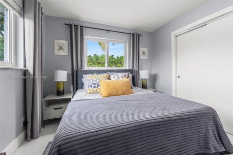 Villa ou maison à vendre à Wilton Manors, Floride: 4 chambres, 163.6 m2 № 1809278 - photo 29