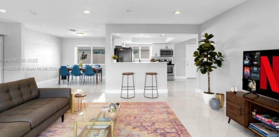 Casa en Wilton Manors, Florida 4 dormitorios, 163.6 m2 № 1809278
