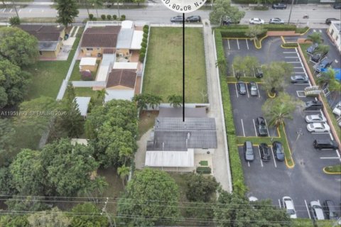 Купить виллу или дом в Майами, Флорида 2 спальни, 81.75м2, № 2033581 - фото 5