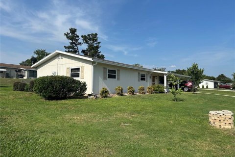 House in Ocala, Florida 2 bedrooms, 125.6 sq.m. № 2318823