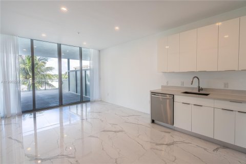 Apartment in Miami Beach, Florida 1 bedroom, 52.03 sq.m. № 2058931 - photo 4