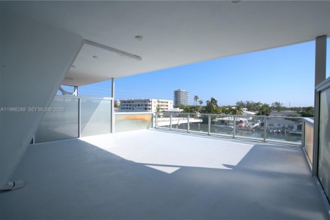 Apartment in Miami Beach, Florida 1 bedroom, 52.03 sq.m. № 2058931 - photo 6
