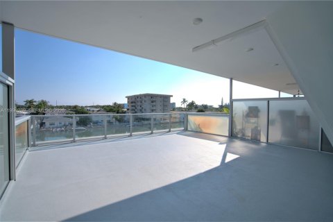 Apartment in Miami Beach, Florida 1 bedroom, 52.03 sq.m. № 2058931 - photo 7