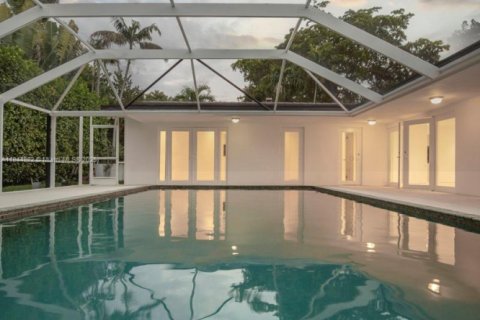 Villa ou maison à louer à Coral Gables, Floride: 4 chambres, 264.59 m2 № 1940452 - photo 24