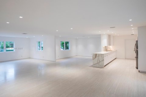 Villa ou maison à louer à Coral Gables, Floride: 4 chambres, 264.59 m2 № 1940452 - photo 12