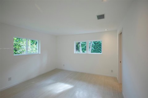 Villa ou maison à louer à Coral Gables, Floride: 4 chambres, 264.59 m2 № 1940452 - photo 19