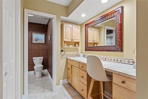 Copropriété à vendre à Homosassa, Floride: 2 chambres, 124.4 m2 № 2398940 - photo 9
