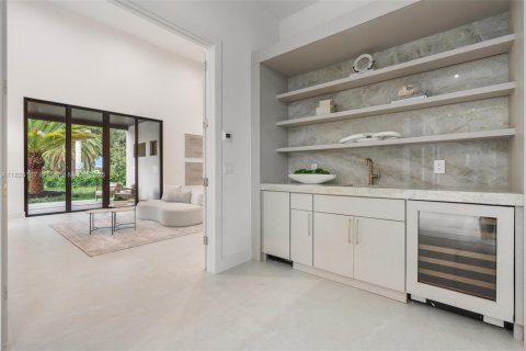 Купить виллу или дом в Дейви, Флорида 2 комнаты, 540.51м2, № 2021929 - фото 22